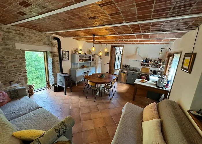 Casa 16 Personnes ヴィラ Camerana